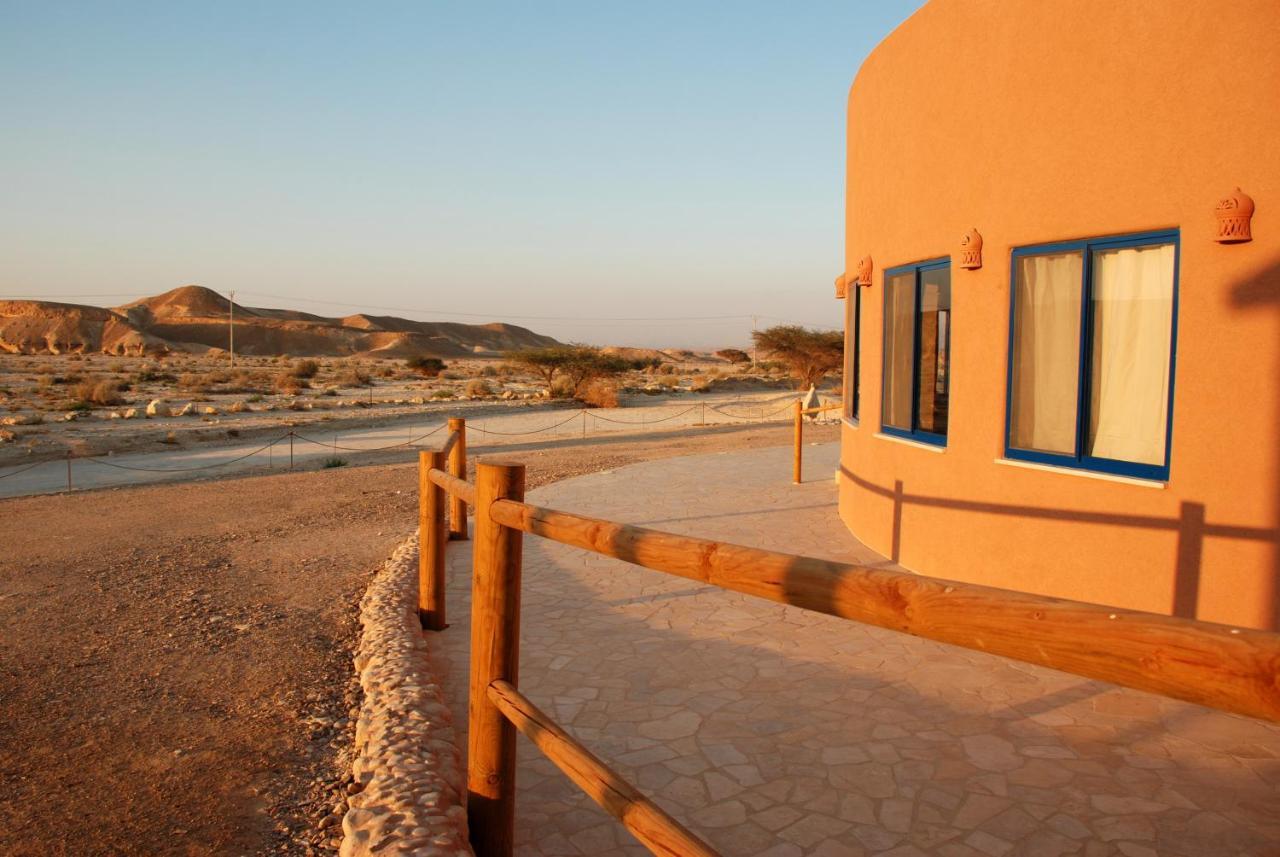 Villa Zman Arava Tzukim Esterno foto